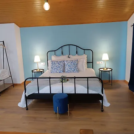 Κατάλυμα σε φάρμα Casa Fontelas *