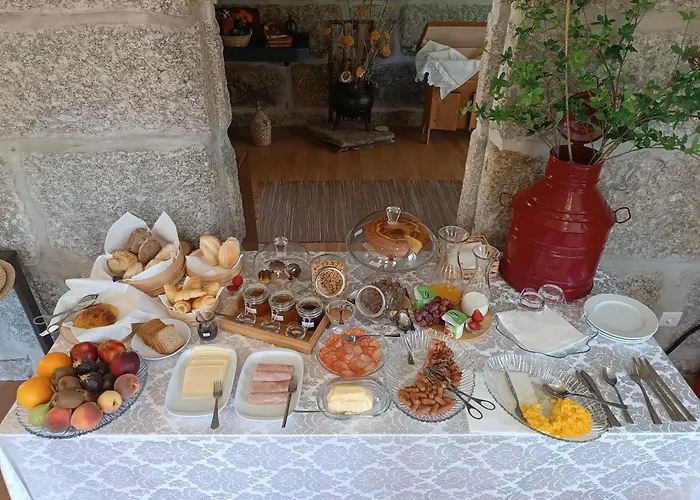 Casa Fontelas 农家乐 *